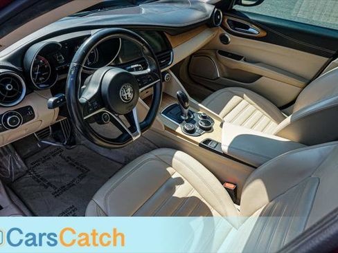 Used 2017 Alfa Romeo Giulia Ti w/ Lusso Light Wood Package image 18