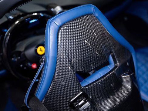 Used 2022 Ferrari F8 Tributo RWD image 30