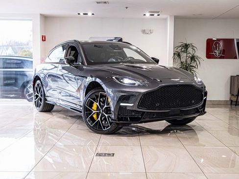 New 2026 Aston Martin DBX S image 5