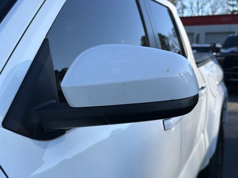 Used 2024 Toyota Tacoma TRD Sport image 11