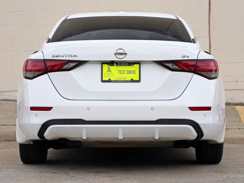 Used 2022 Nissan Sentra SV w/ All-Weather Package FWD image 10