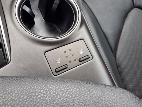 Used 2024 Toyota Camry XSE image 7