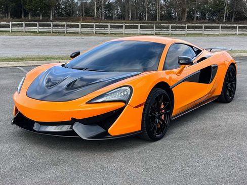 Used 2016 McLaren 570S Coupe image 9