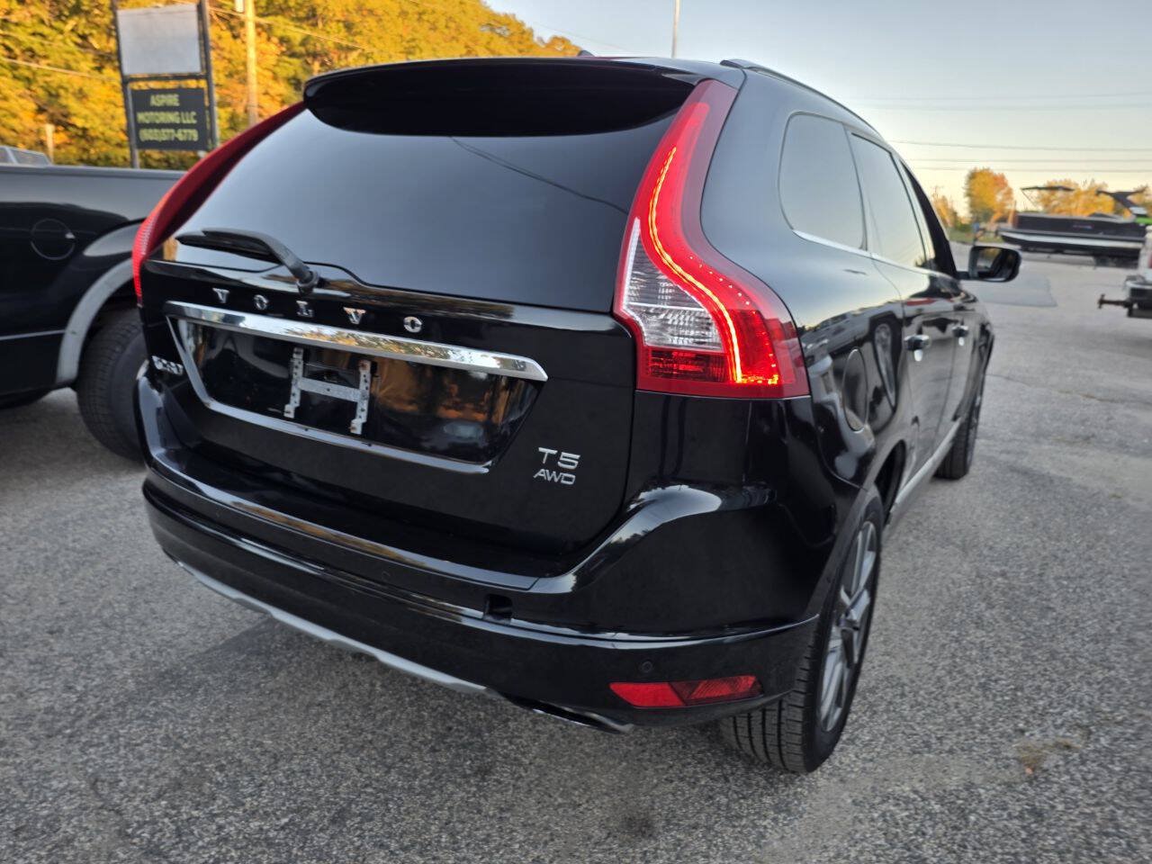 Used 2016 Volvo XC60 T5 Platinum AWD/4WD image 10