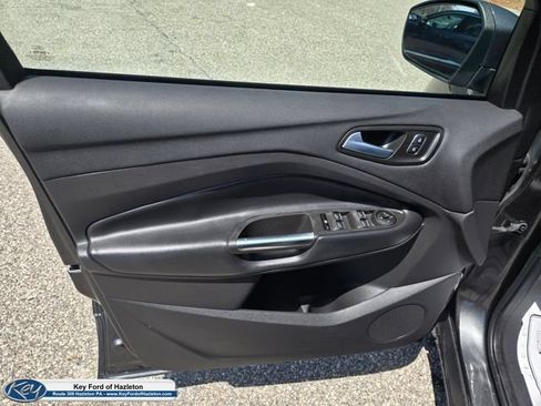 Used 2019 Ford Escape SEL AWD/4WD image 20