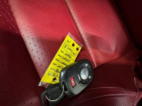 Used 2006 Chevrolet Corvette Convertible w/ Preferred Equipment Group RWD image 29
