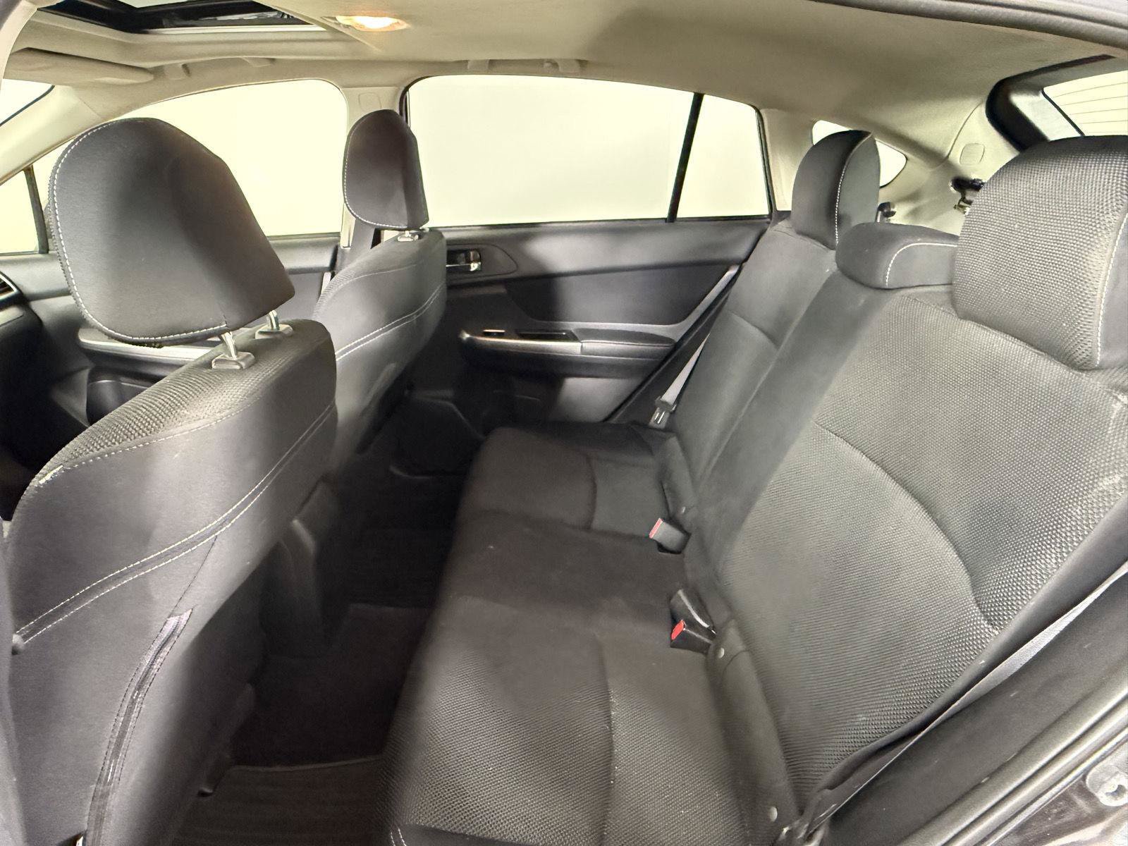 Used 2015 Subaru Crosstrek 2.0i Premium w/ Moonroof Package AWD/4WD image 16