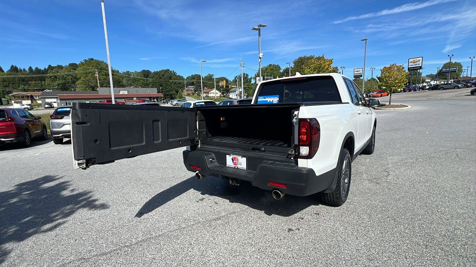 Used 2022 Honda Ridgeline RTL image 18