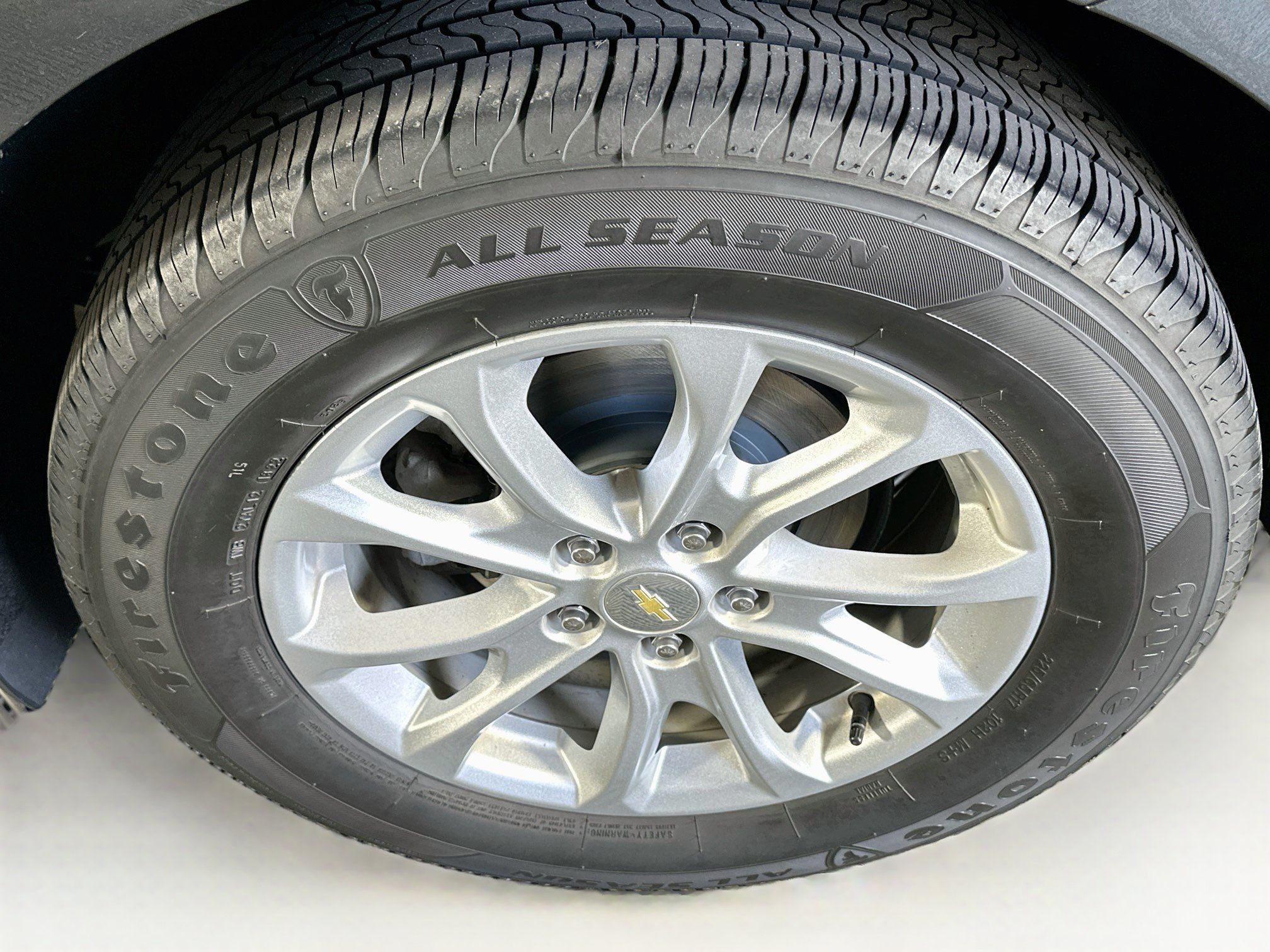 Used 2019 Chevrolet Equinox LT FWD image 11