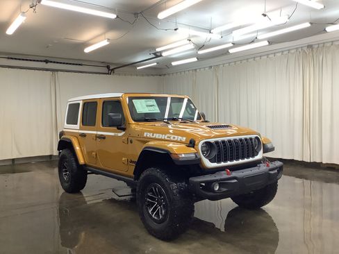 New 2026 Jeep Wrangler Unlimited Rubicon AWD/4WD image 3
