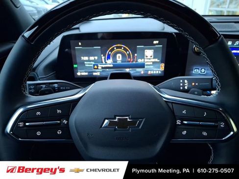 New 2026 Chevrolet Traverse Z71 w/ Enhanced Driving Package AWD/4WD image 14