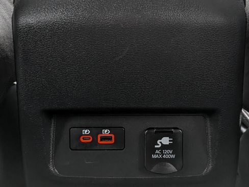 Used 2022 Nissan Frontier SV AWD/4WD image 20