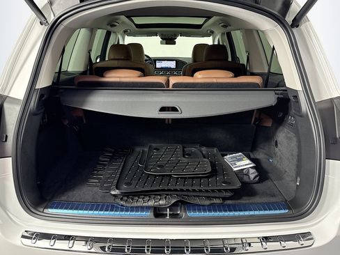 New 2026 Mercedes-Benz GLS 450 4MATIC image 23