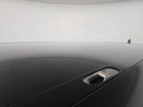 Used 2024 Rivian R1S Adventure AWD/4WD image 13