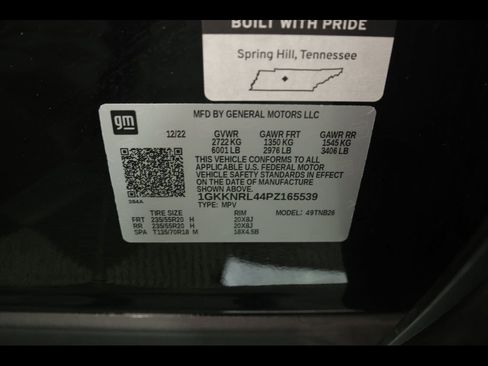 Used 2023 GMC Acadia SLE w/ Driver Convenience Package image 30