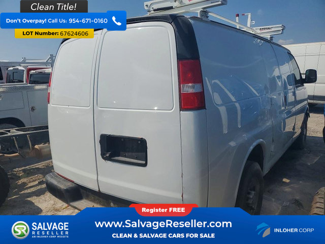 Used 2020 Chevrolet Express 2500 w/ Driver Convenience Package RWD image 4