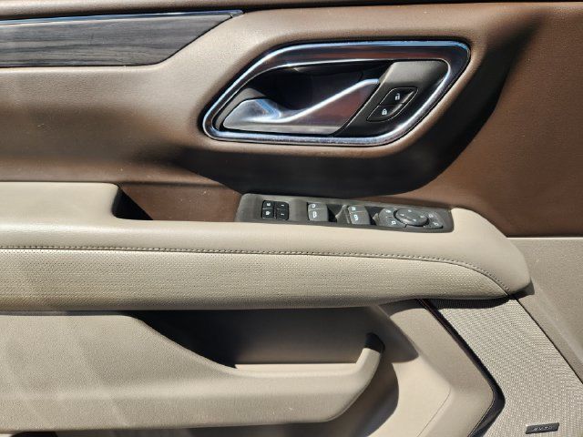 Used 2022 GMC Yukon SLT w/ SLT Premium Package RWD image 23