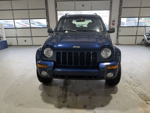 Used 2002 Jeep Liberty Limited image 3