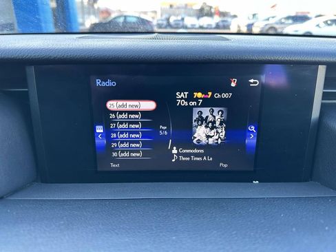 Used 2018 Lexus IS 300 AWD w/ Premium Package image 20