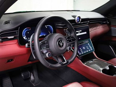 Used 2023 Maserati Grecale Modena image 4