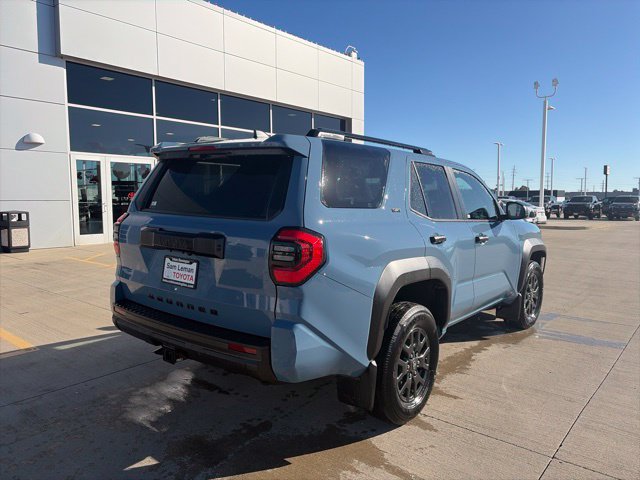 Used 2026 Toyota 4Runner SR5 RWD image 7
