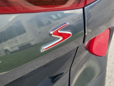 Used 2021 Kia Seltos S FWD image 28