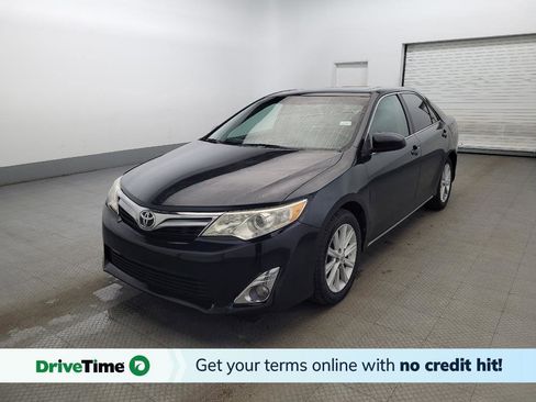 Used 2014 Toyota Camry XLE image 1