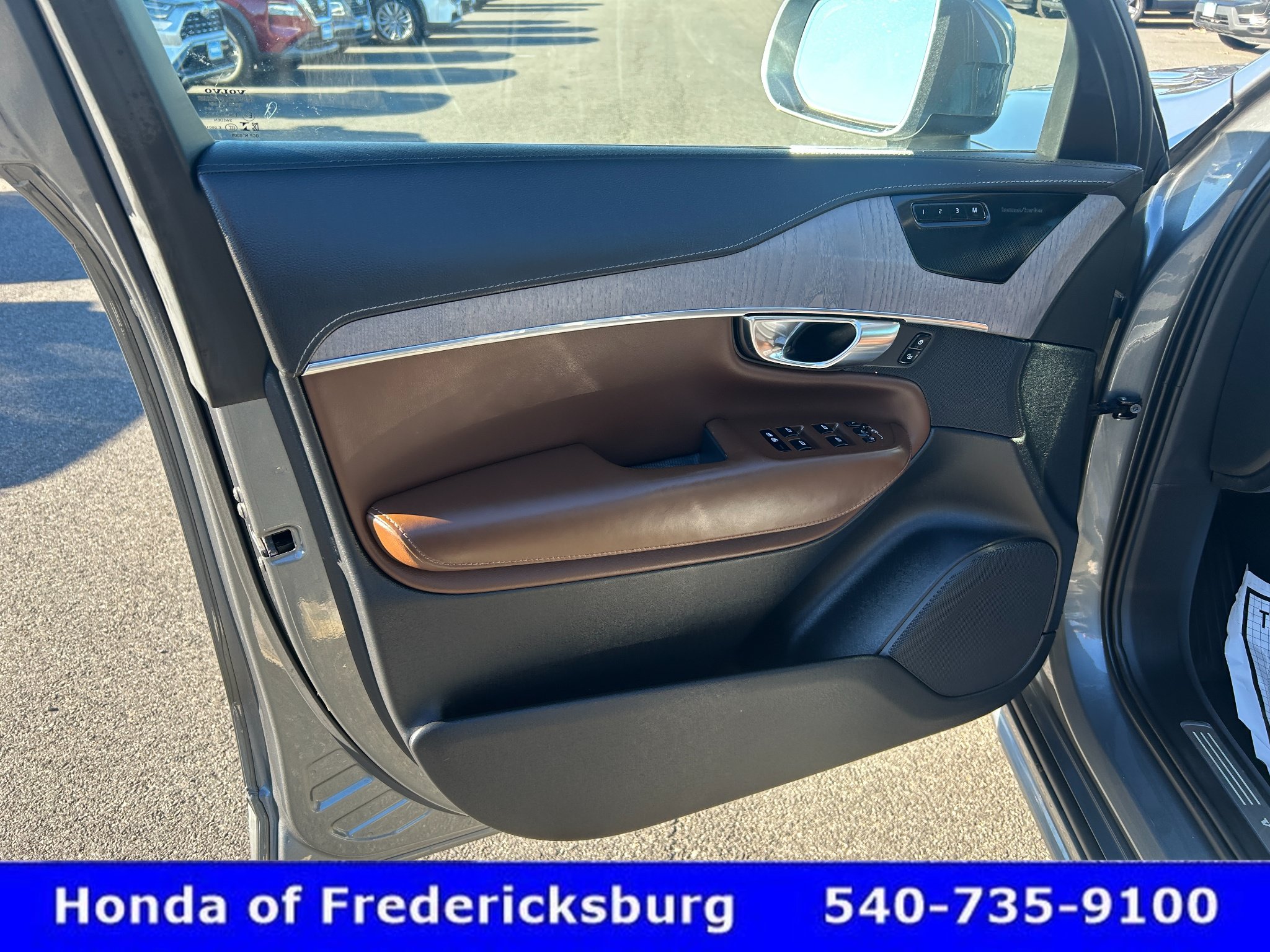 Used 2020 Volvo XC90 T6 Inscription w/ Protection Package Premier AWD/4WD image 10