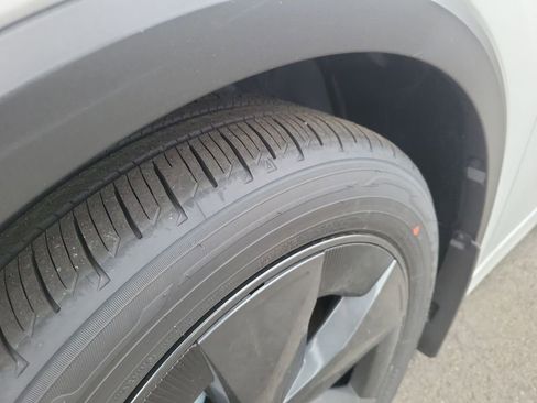 New 2026 Toyota Prius Plug-In Hybrid image 27