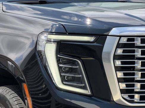 Used 2026 GMC Yukon XL Denali w/ Sun & Power Step Package AWD/4WD image 12