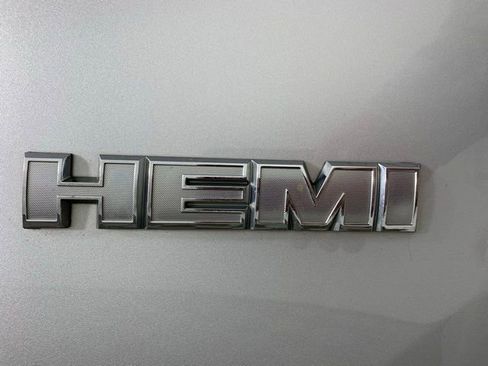 Used 2009 Dodge Ram 1500 Truck Sport image 33