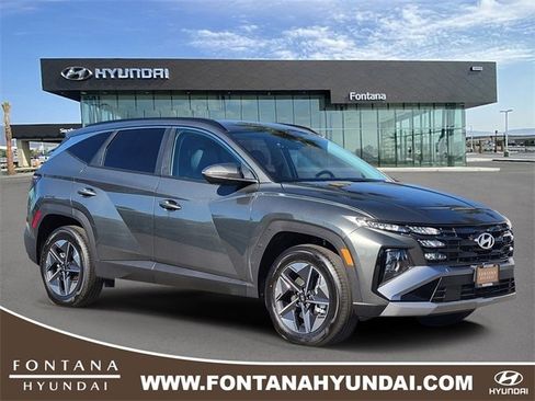New 2026 Hyundai Tucson SEL image 1