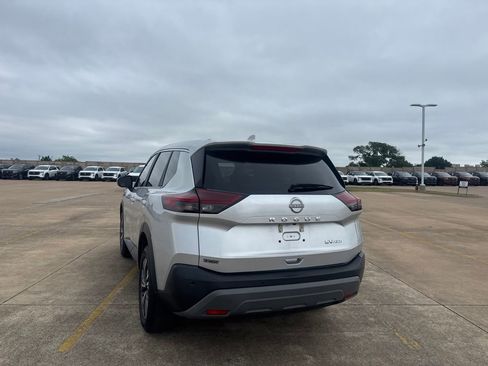 Certified 2023 Nissan Rogue SV AWD/4WD image 16