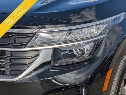 Certified 2024 Kia Seltos LX AWD/4WD image 11