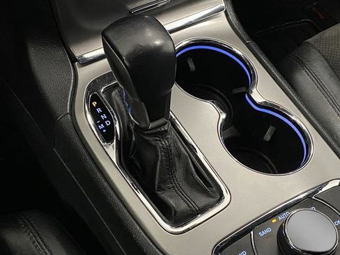 Certified 2020 Jeep Grand Cherokee Altitude image 21