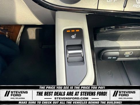 Used 2025 Kia Telluride S FWD image 28