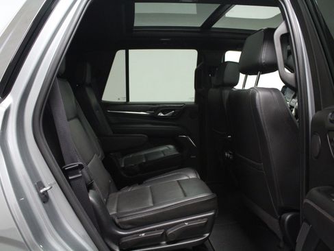 Used 2023 GMC Yukon Denali image 16