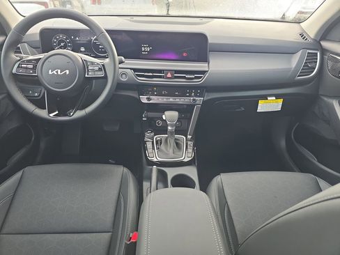New 2026 Kia Seltos EX image 12