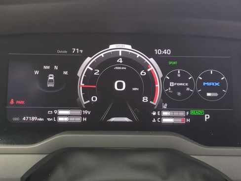 Used 2023 Toyota Tundra Platinum image 34