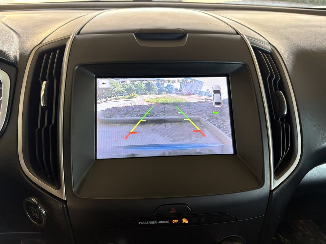 Used 2019 Ford Edge SEL w/ Equipment Group 201A FWD image 18