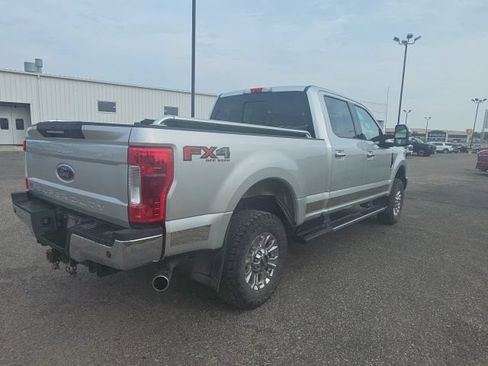 Used 2019 Ford F350 Lariat w/ Lariat Ultimate Package AWD/4WD image 5