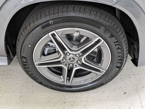 New 2026 Mercedes-Benz GLE 450 4MATIC image 9