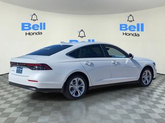 New 2025 Honda Accord LX video 3