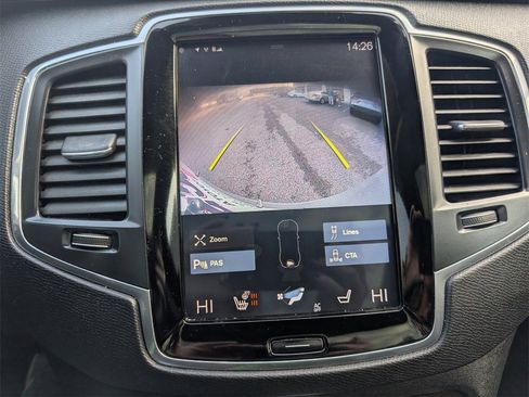 Used 2019 Volvo XC90 T6 Momentum w/ Protection Package Premier image 15