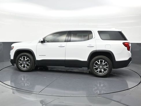 Used 2023 GMC Acadia SLE FWD image 2