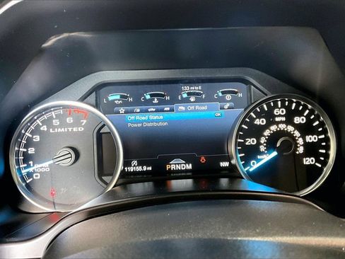 Used 2018 Ford F150 Limited image 18