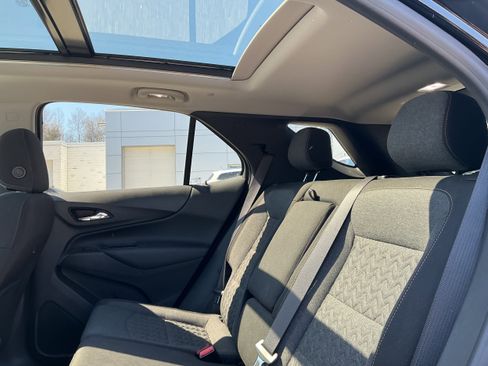 Certified 2022 Chevrolet Equinox LT AWD/4WD image 9