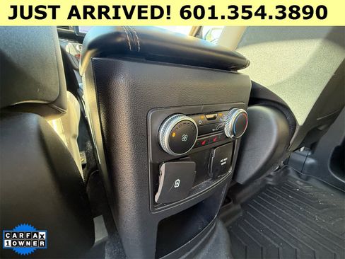 Used 2020 Ford Explorer Limited w/ Class III Trailer Tow Package image 11