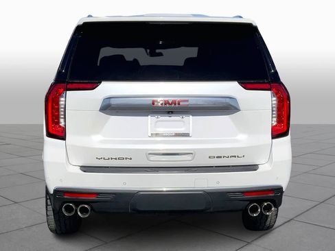 Used 2021 GMC Yukon Denali image 5
