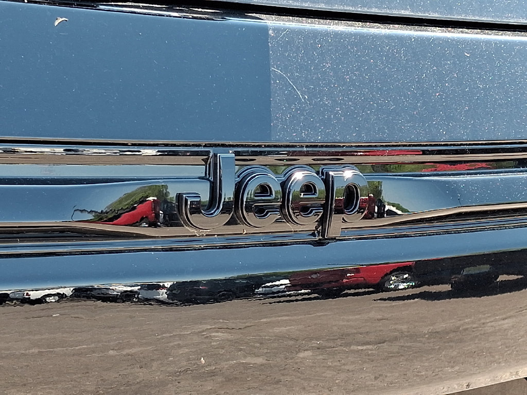 New 2026 Jeep Grand Cherokee Altitude AWD/4WD image 21
